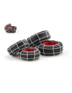 WIKING WK17077391 WHEEL SET WITH CHAINS FOR FENDT 828...