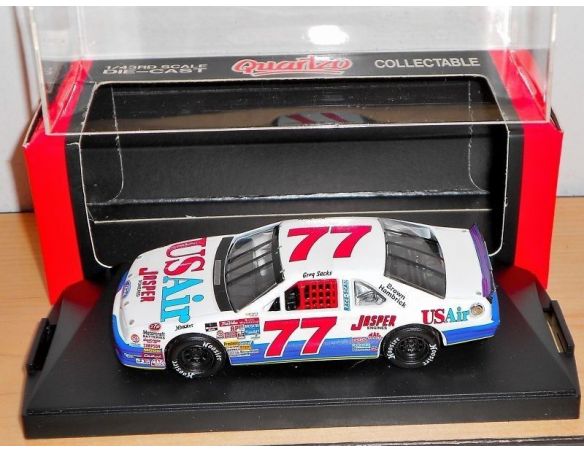 Quartzo 2032 FORD THUNDERBIRD U.S. AIR 1/43 Modellino