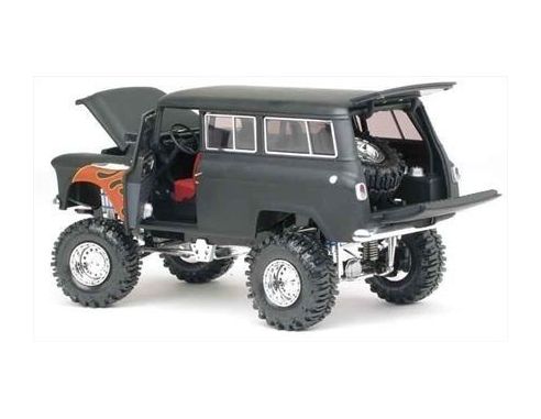 Real Concepts Hummer 10004-12 CHEVY SUBURBAN '57 OPACO BLACK 1/24 Modellino
