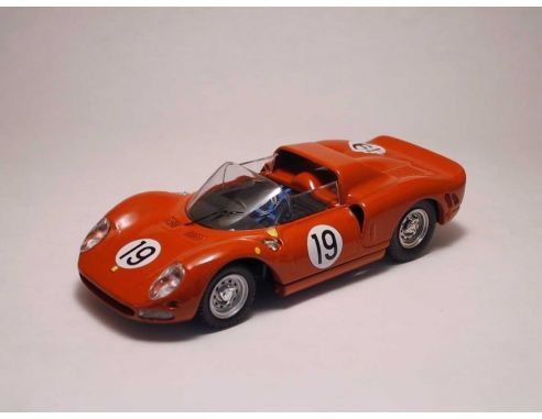 Best Model BT9181 FERRARI 330 P 2 OPEN N.19 17th LM 1965 J.SURTEES-L.SCARFIOTTI 1:43 Modellino