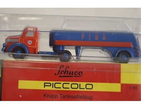 Schuco 1532 KRUPP + TANKSATTELZUG FINA Modellino