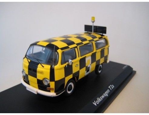 Schuco 3223 VW BUS T2A MINIBUS 'FOLLOW ME' 1/43 Modellino