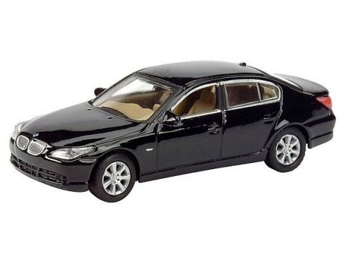 Schuco 3310118 BMW 530i LIMOUSINE 1/72 Modellino