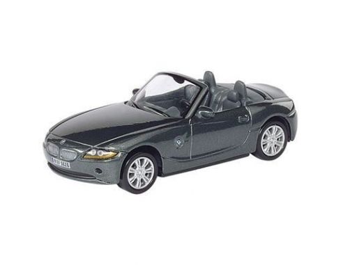 Schuco 3315096 BMW Z4 BLACK 1/64 Modellino