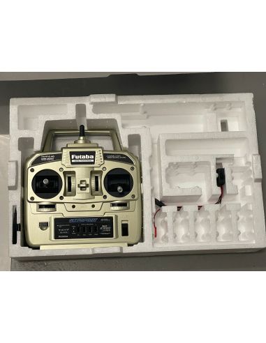 FUTABA 4YF R2004GH 2.4 GHZ DRY RADIOCOMANDO RADIO Box Rovinato