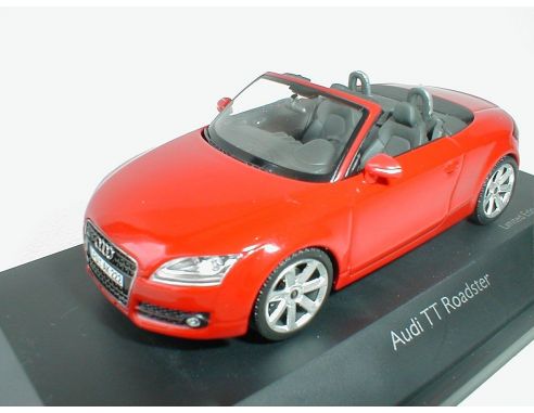 Schuco 4781 AUDI TT ROADSTER BRILLIANT RED 1/43 Modellino
