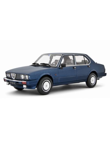 LAUDO RACING LM171A ALFETTA 2.0I QUADRIFOGLIO ORO 1983-84 MET.BLUE 1:18 Modellino