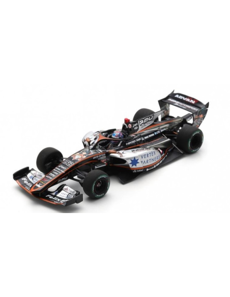 Spark Model SJ037 AUDI R18 E-TRON N.7 3rd 6H FUJI 2015 FASSLER-LOTTERER-TRELUYER 1:43 Modellino