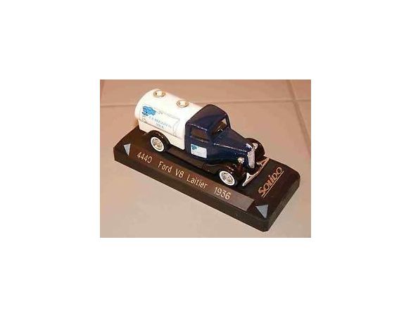 Solido 4440 FORD V8 LAITIER 1936 1/43 Modellino