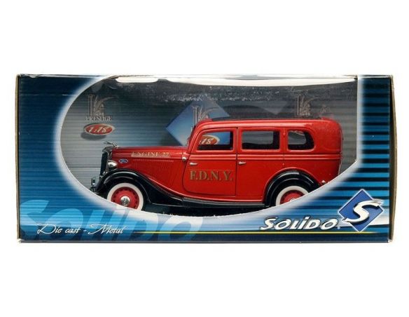 Solido 8066 FORD SEDAN POMPIERI '36 1/18 Modellino