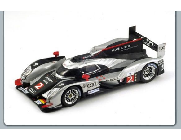 Spark Model S18LM11 AUDI R18 N.2 WINNER LM 2011 FASSLER/LOTTERER/TRELUYER 1:18 Modellino