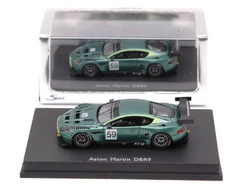 Spark Model S87024 ASTON MARTIN DBR 9 PRESENT.2005 1:87 Modellino