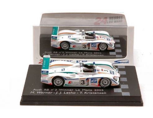 Spark Model S87LM05 AUDI R 8 N.3 WINNER LM 2005 1:87 Modellino