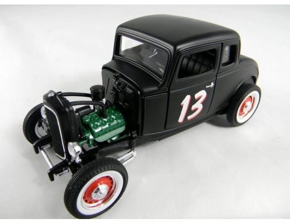Speccast 26077 FORD COUPE'CLASSIC AUTO 1932 1/25 Modellino