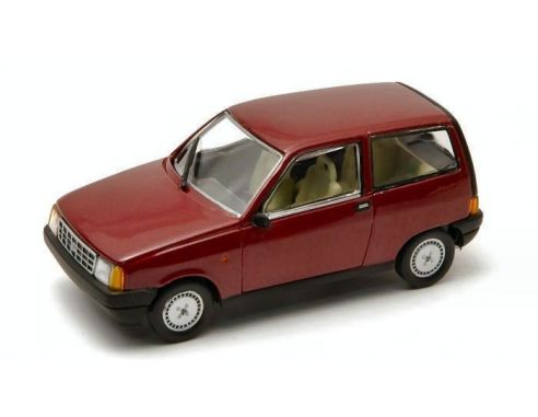 Starline STR50913 AUTOBIANCHI Y 10 1985 RED MET.1:43 Modellino