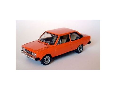 Starline STR51112 FIAT 131 MIRAFIORI 1971 ORANGE 1:43 Modellino