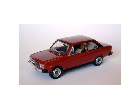 Starline STR51114 FIAT 131 MIRAFIORI 1971 RED 1:43 Modellino