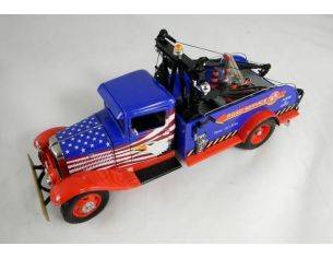 Tin's Manufactured 75102 FORD TOW TRUCK '34 OIL TANKER ROAD Modellino