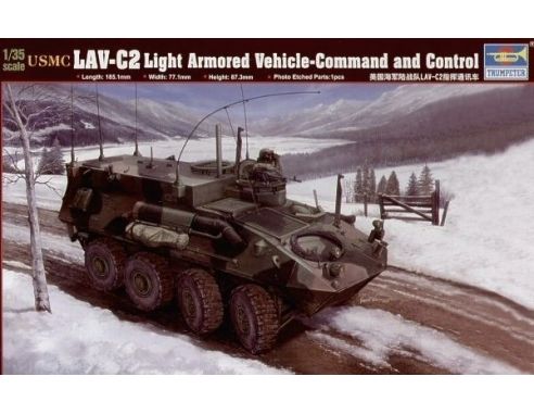 TRUMPETER 00371S USMC LAV-C2 COMMAND UPGRATE CON 8x8 TIRES 325/85 Modellino