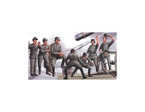 Trumpeter TP0406 LEOPOLD GERMAN RAILROAD GUN CREW KIT 1:35 Modellino