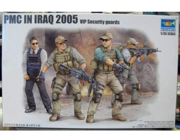 Trumpeter TP0420 FIGURE PMA IRAQ VIP KIT 1:35 Modellino