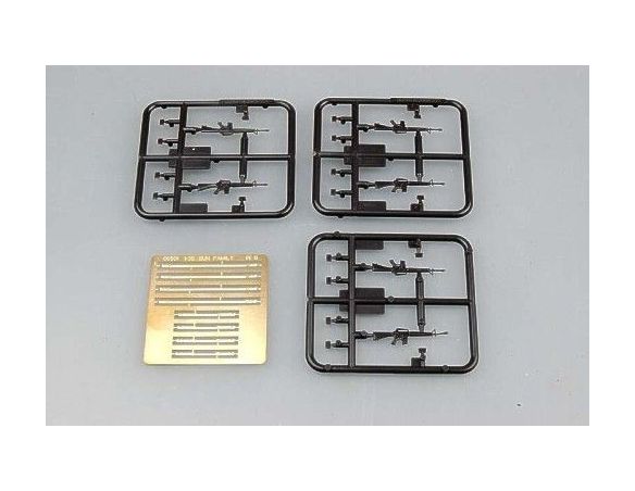 TRUMPETER 00502 AR15/M16/M4 FAMILY M16 A2 6 UNITS Modellino