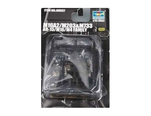 TRUMPETER 00507 AR-15/M16/M4 FAMILY-M733 Modellino