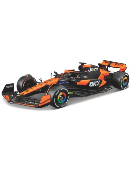 BBURAGO BU28040P MC LAREN MCL38 N.81 OSCAR PIASTRI 2024 WITH FIGURE 1:24 Modellino
