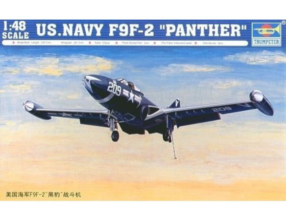 TRUMPETER 02832 US NAVY F9F-2 PANTHER Modellino