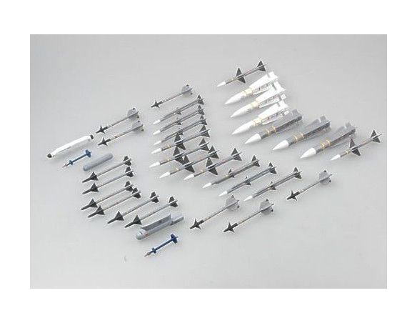 TRUMPETER 03303 US AIRCRAFT WEAPON AIR TO AIR MISSILE Modellino