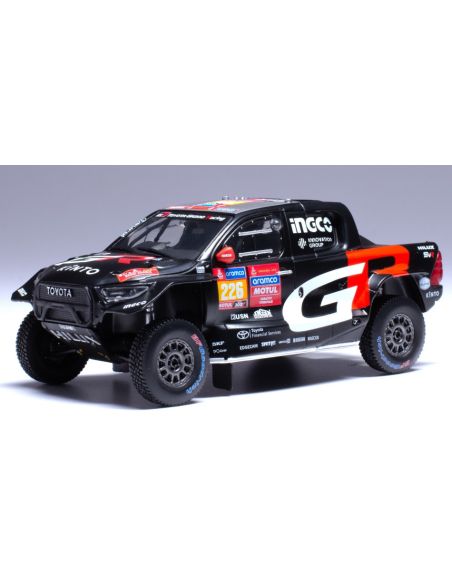 IXO MODEL RAM929 TOYOTA GR DKR HILUX EVO T1U N.226 RALLY DAKAR 2024 VARAIWA-CAZALE 1:43 Modellino