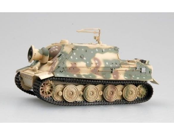TRUMPETER 36104 STURMTIGER PZSTUMRKP 1002 IN THREE COLOUR SCHEME Modellino