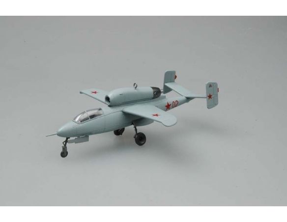 TRUMPETER 36346 HE162 A-2 USSR 1946 Modellino
