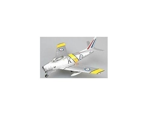 TRUMPETER 37100 F-86F-30 KOREAN WAR Modellino