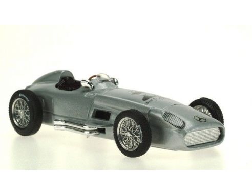 U.A.N. B9906 MERCEDES W196 J.M.FANGIO 1955 1/43 Modellino