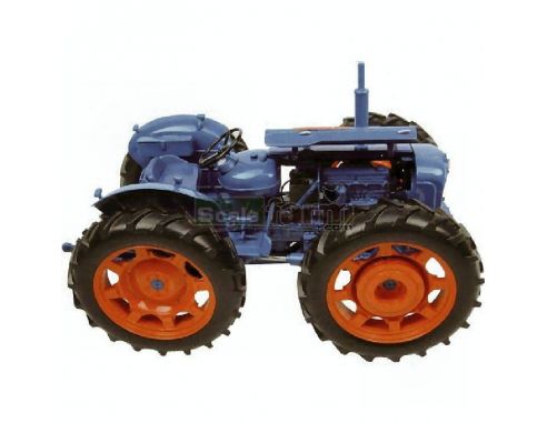 Universal Hobbies UH2787 TRATTORE FORD COUNTY SUPER 4 1:16 Modellino