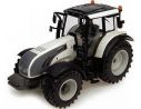 Universal Hobbies UH4002 VALTRA T SERIES 2011 PEARLY WHITE 1:32 Modellino