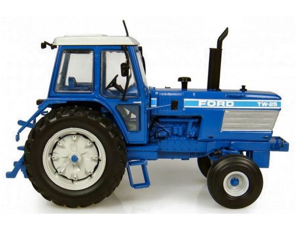 Universal Hobbies UH4026 FORD TW-25 4x2 1983 1:32 Mezzi Agricoli e Accessori