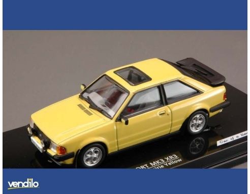 Vitesse VE24836 FORD ESCORT MK3 XR3 1981 YELLOW CREAM 1:43 Modellino