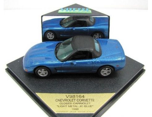 Vitesse V98164 CHEVR.CORVETTE 98 CHIUSA CABR.BLU Modellino