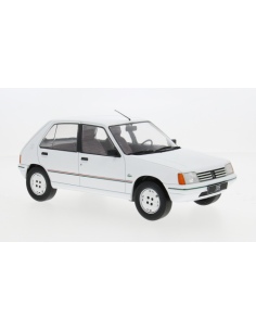 MODELCARGROUP MCG18493 PEUGEOT 205 1984 WHITE 1:18 Modellino