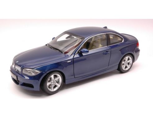 Kyosho KY8722BL BMW 135 i COUPE' 2009 BLUE 1:18 Modellino