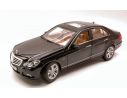 Maisto MI31172 MERCEDES E-CLASS 2009 BLACK 1:18 Modellino