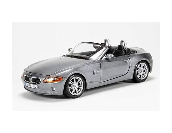 Bburago BU22002 BMW Z4 2002 GUN GREY 1:24 Modellino
