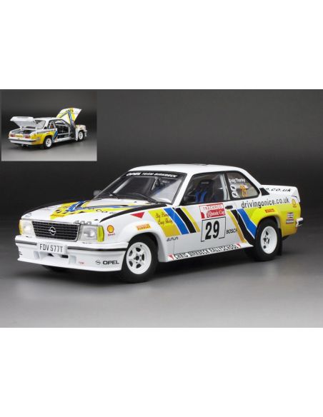 SUNSTAR SS5451 OPEL ASCONA 400 N.29 TRACK HISTORIC CUP 2016 S.BLOMQVIST-C.THORLEY 1:18 Modellino