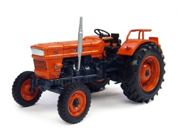 Universal Hobbies UH4056 FIAT 750 1970 1:32 Modellino