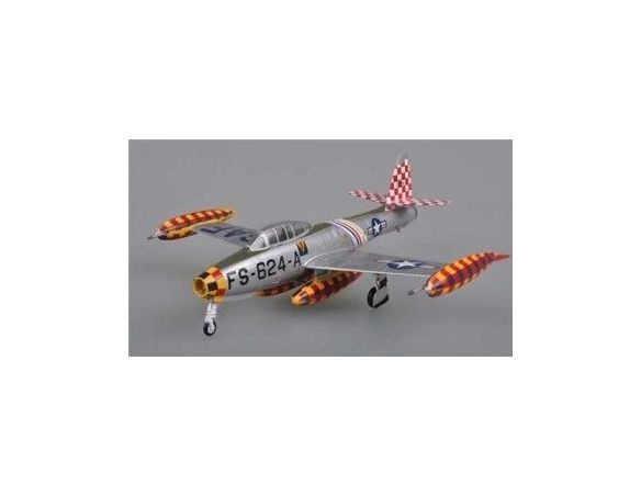 TRUMPETER 37107 F-84E COL. LAVEN. GERMANY 1951 Modellino