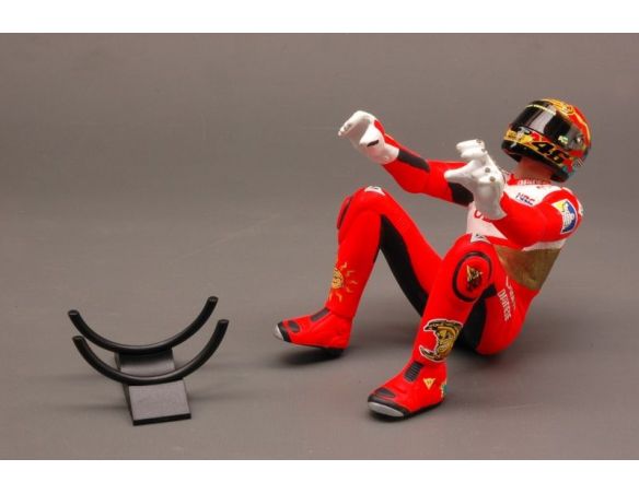 Minichamps PM312011446 FIGURA V.ROSSI 2001 SUZUKA WINNER 1:12 Modellino