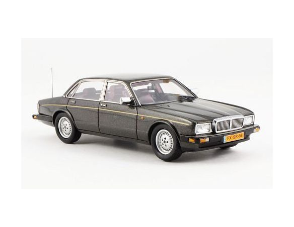 Neo Scale Models NEO43158 DAIMLER XJ40 SOVEREIGN 1990 DARK GREY 1:43 Auto Stradali