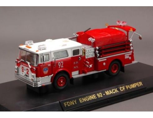Code3 COD13041 FDNY ENGINE 92 MACK OF PUMPER 1:64 Modellino